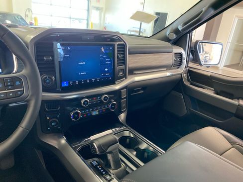 New 2026 Ford F150 Lariat w/ Equipment Group 502A High AWD/4WD image 13