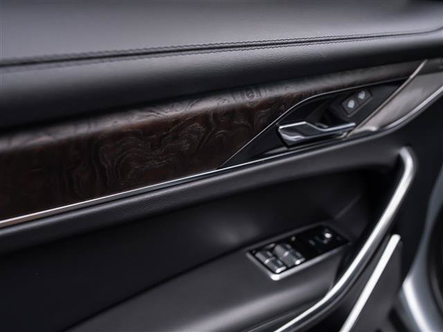 Used 2023 Jaguar F-PACE S AWD/4WD image 25