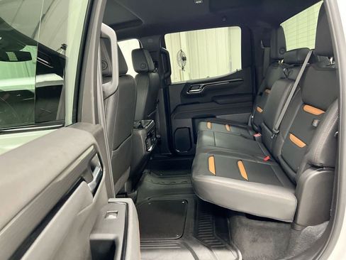 Used 2025 GMC Sierra 1500 AT4 AWD/4WD image 23