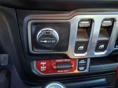 Certified 2021 Jeep Wrangler Rubicon image 26