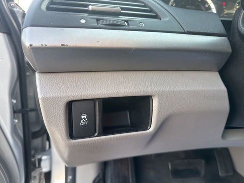 Used 2011 Honda Accord LX image 21