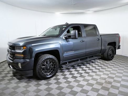 Used 2018 Chevrolet Silverado 1500 LT w/ All Star Edition image 5