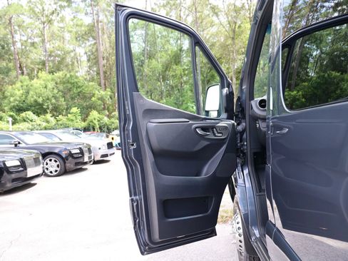 Used 2024 Mercedes-Benz Sprinter 3500 w/ Parking Package image 9