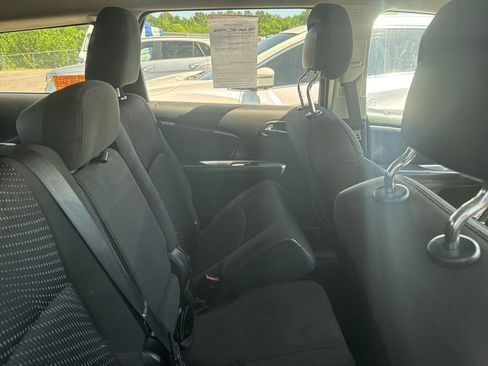 Used 2017 Dodge Journey SXT AWD/4WD image 23