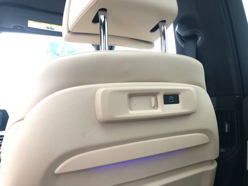 Used 2021 BMW X5 xDrive40i w/ Executive Package image 22