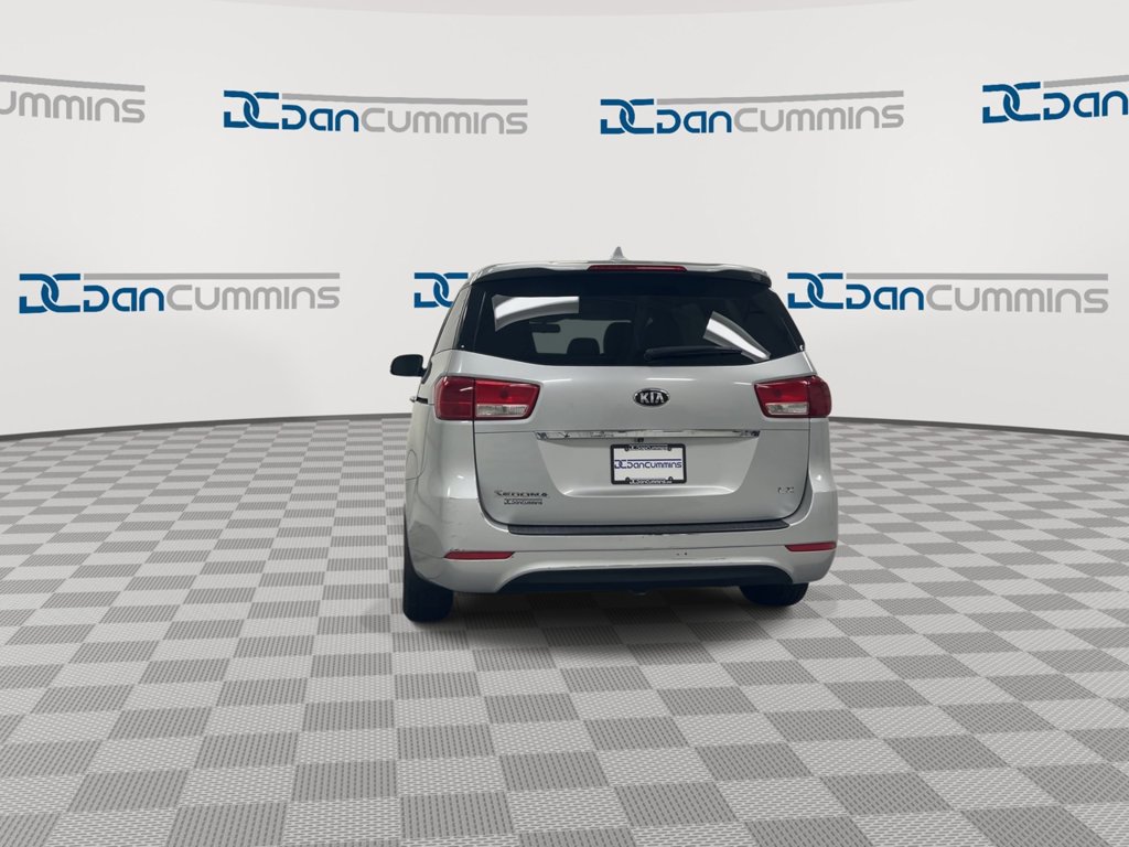 Used 2018 Kia Sedona LX FWD image 7
