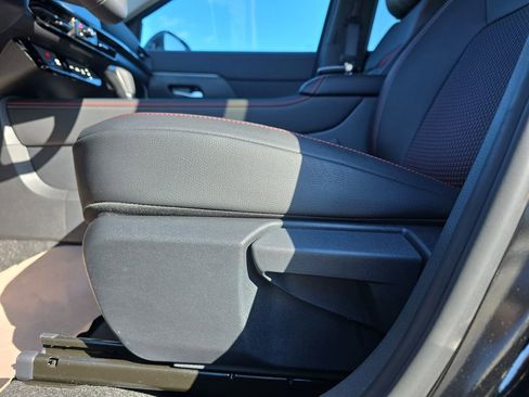 New 2026 Nissan Kicks SR image 31