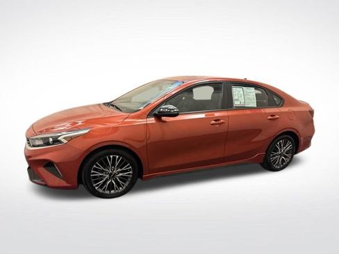 Certified 2023 Kia Forte GT-Line w/ GT-Line Premium Package FWD image 8