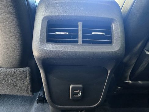 Used 2021 GMC Terrain SLT image 15