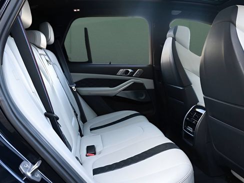 Used 2020 BMW X5 M Competition w/ Executive Package AWD/4WD image 21