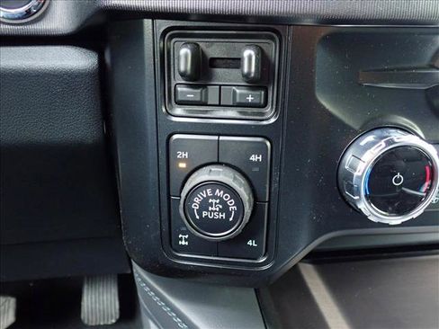 New 2026 Ford F350 Platinum w/ Tremor Off-Road Package image 22