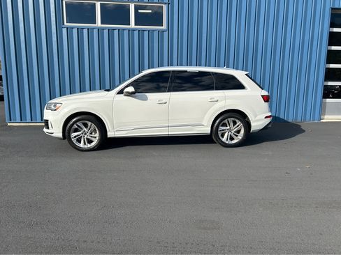 Used 2021 Audi Q7 3.0T Premium Plus image 17