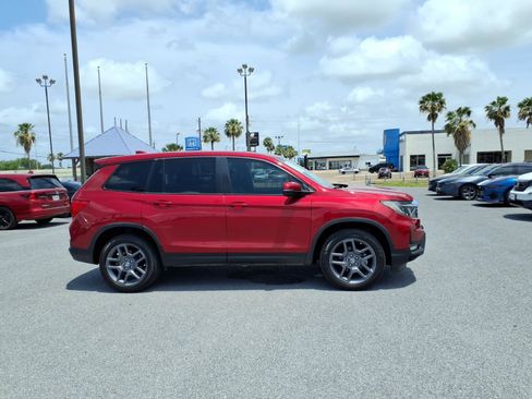 Used 2023 Honda Passport EX-L image 9