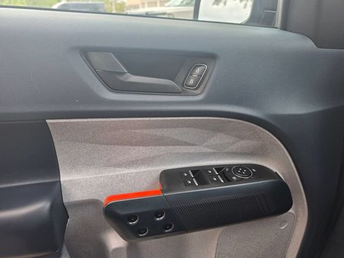 Used 2023 Ford Maverick XLT FWD image 21
