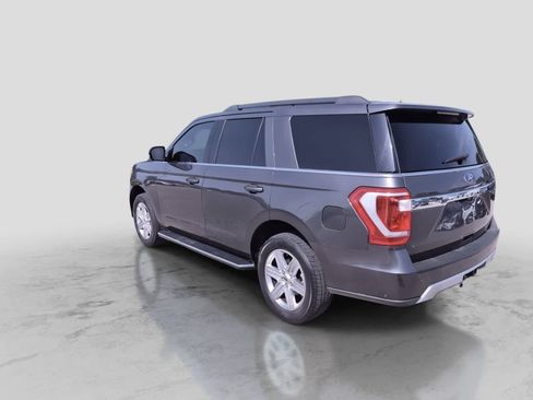 Used 2019 Ford Expedition XLT w/ Equipment Group 202A AWD/4WD image 6
