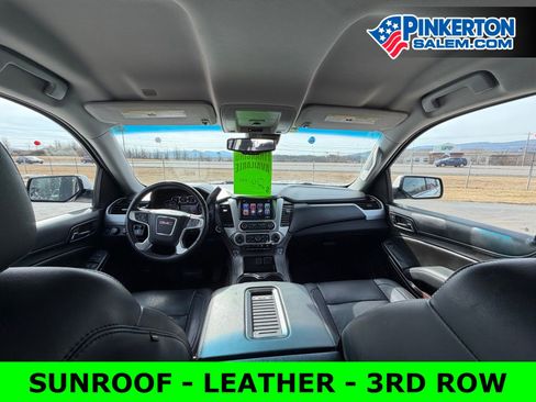 Used 2017 GMC Yukon SLT w/ Premium Edition image 5