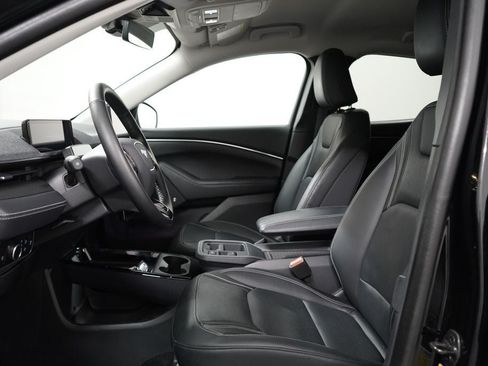 Certified 2025 Ford Mustang Mach-E Premium AWD/4WD image 22