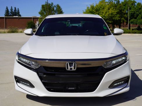 Used 2019 Honda Accord Sport image 5