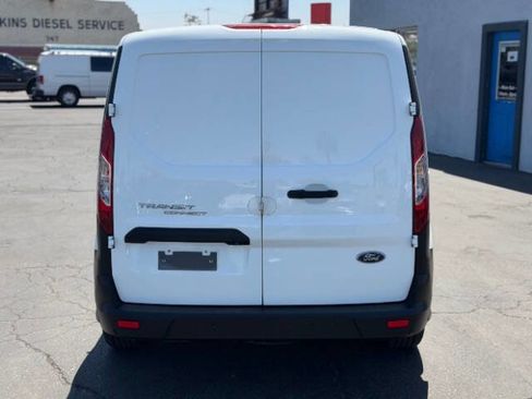 Used 2022 Ford Transit Connect XL FWD image 4