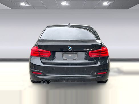 Used 2017 BMW 330i Sedan w/ Premium Package RWD image 6