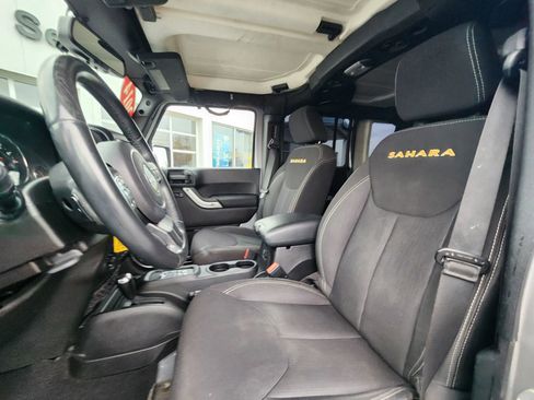 Used 2014 Jeep Wrangler Unlimited Sahara w/ Max Tow Package image 24