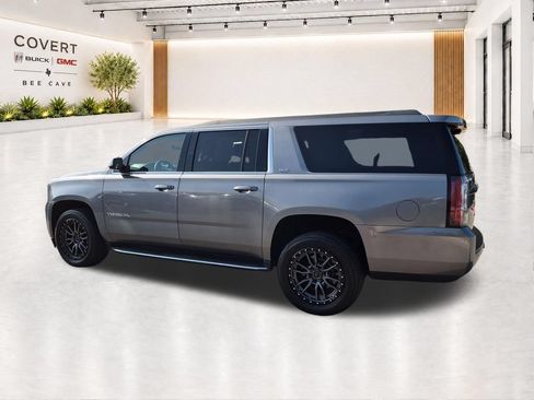 Used 2019 GMC Yukon XL SLT w/ Open Road Package RWD image 10