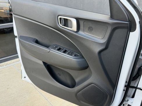 New 2026 Hyundai Venue SEL image 22