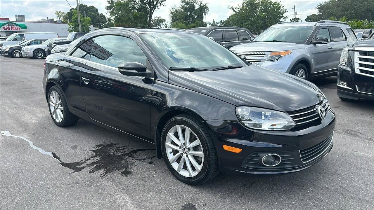 Used 2015 Volkswagen Eos Komfort FWD image 31