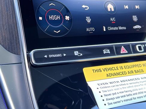 New 2026 Mercedes-Benz GLC 300 4MATIC image 32