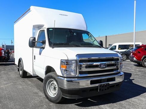New 2026 Ford E-350 and Econoline 350 Super Duty w/ Power Equipment Group RWD image 3