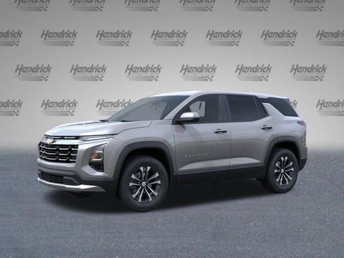 New 2026 Chevrolet Equinox LT FWD image 3