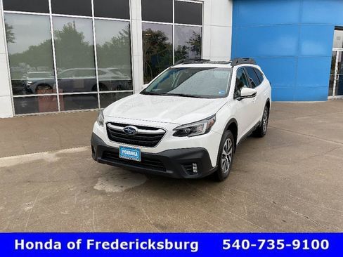 Used 2021 Subaru Outback Premium AWD/4WD image 2
