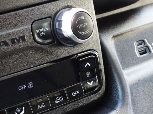 Used 2023 RAM ProMaster 2500 image 48