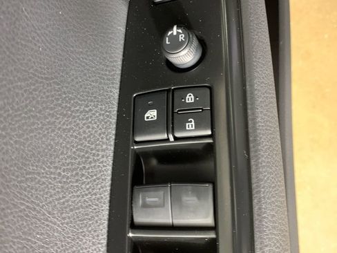 New 2026 Toyota Camry XLE w/ Premium Plus Package AWD/4WD image 15