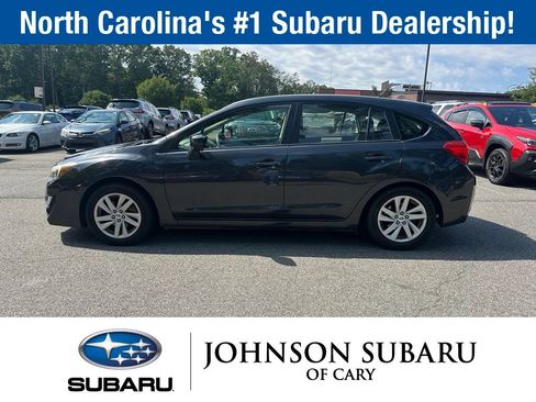 Used 2016 Subaru Impreza 2.0i Premium w/ Popular Package #1 AWD/4WD image 5