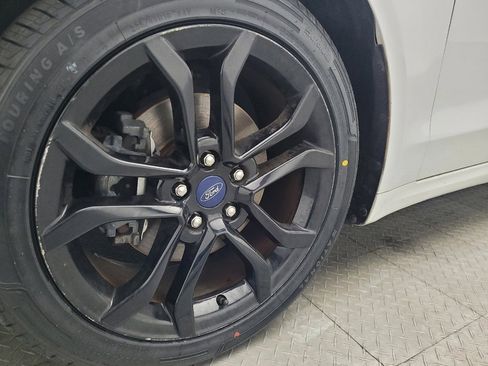 Used 2019 Ford Fusion SE w/ Equipment Group 151A image 31