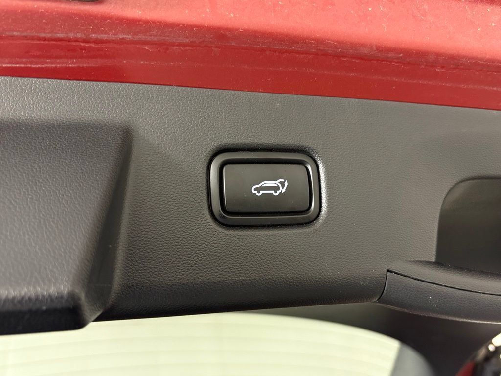 Used 2025 Hyundai Tucson SEL FWD image 39