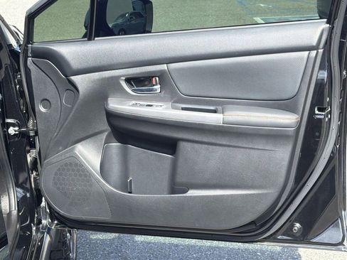 Used 2016 Subaru Crosstrek 2.0i Limited image 31