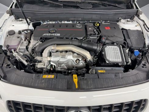 New 2026 Mercedes-Benz GLB 35 AMG 4MATIC image 32