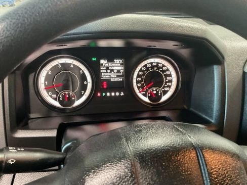 Used 2019 RAM 1500 Tradesman w/ Tradesman SXT Package AWD/4WD image 23