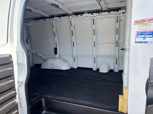 Used 2023 Chevrolet Express 2500 w/ Driver Convenience Package RWD image 10