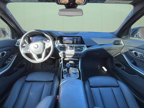 Used 2019 BMW 330i Sedan w/ Convenience Package image 25