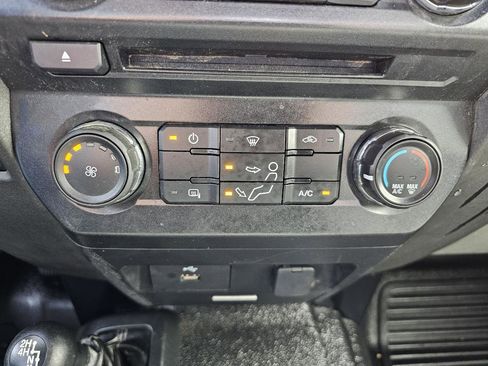 Used 2017 Ford F250 XL w/ Power Equipment Group AWD/4WD image 17