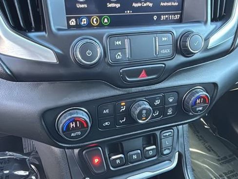 Used 2021 GMC Terrain SLT w/ Infotainment Package II image 31