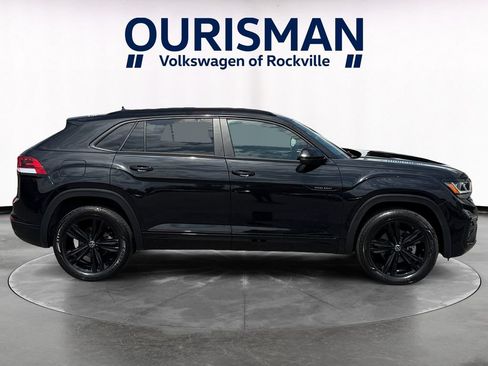 Used 2023 Volkswagen Atlas Cross Sport SEL R-Line AWD/4WD image 7