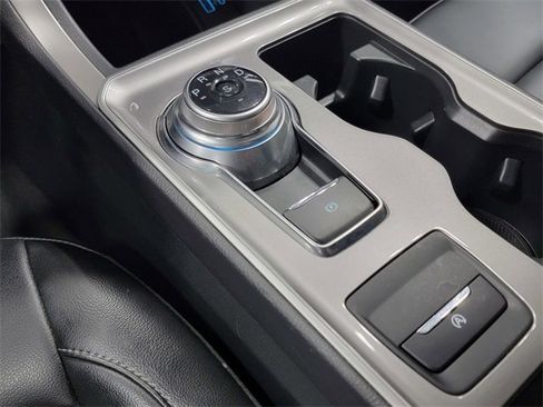 Used 2024 Ford Edge SEL image 23