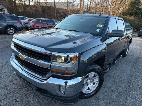 Used 2018 Chevrolet Silverado 1500 LT w/ All Star Edition image 2