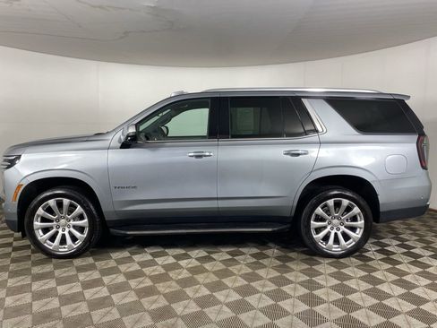 Used 2025 Chevrolet Tahoe Premier AWD/4WD image 23