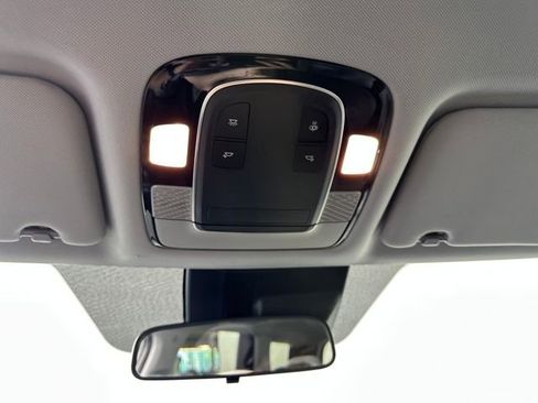 Certified 2022 Hyundai Palisade SE image 24