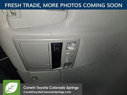 Used 2021 Toyota Tacoma SR5 w/ Trail Edition image 13